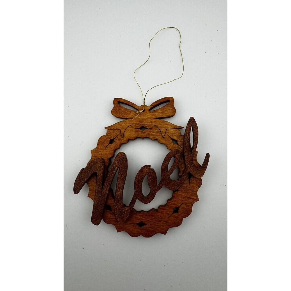 Rustic Wooden ‘Noel’ Christmas Wreath Ornament